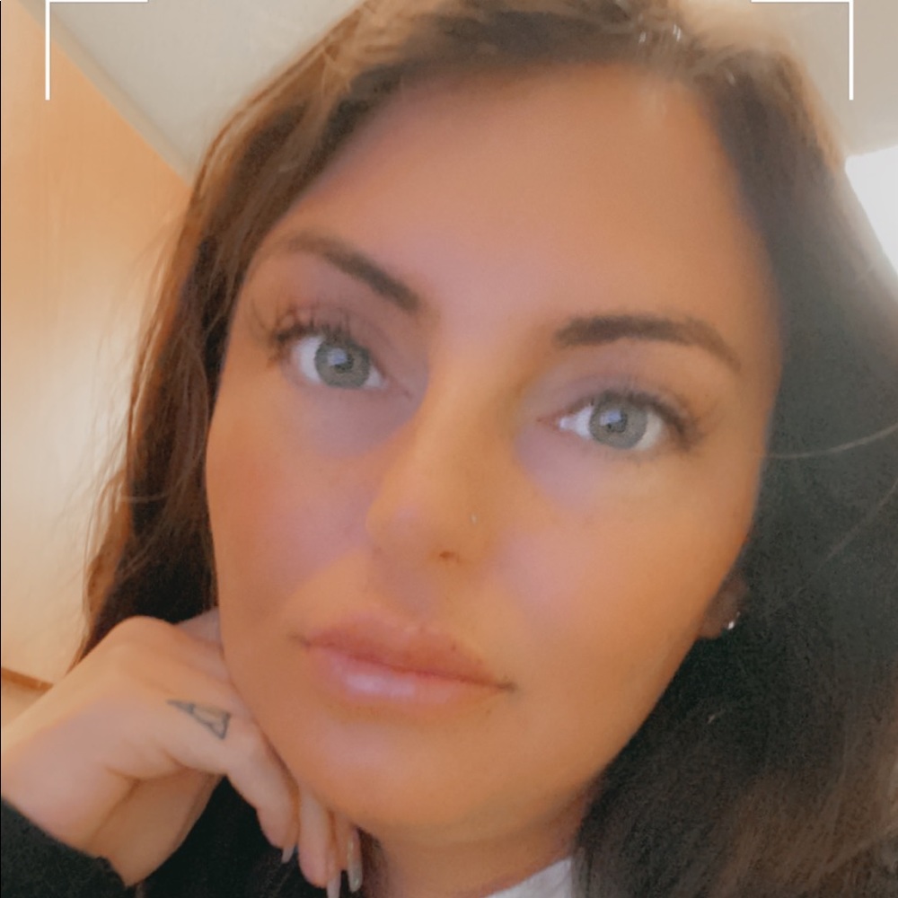Meet your Posher, Baylee